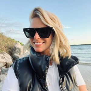 Meet your Posher, Maria valentina